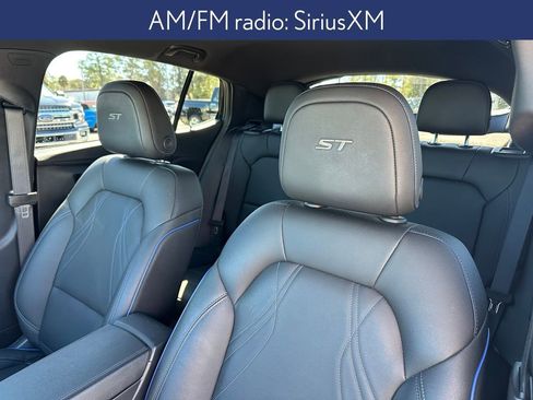 Used 2025 Buick Envista Sport Touring w/ Convenience I Package image 7