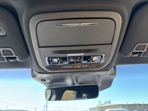 Used 2023 Lincoln Corsair Reserve w/ Equipment Group 202A FWD image 33