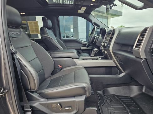 Used 2019 Ford F150 Raptor w/ Equipment Group 802A Luxury AWD/4WD image 32