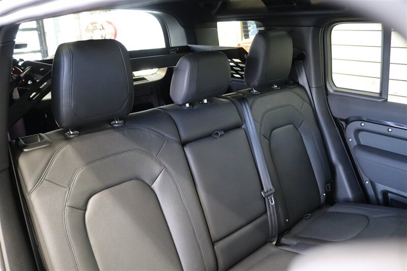 Used 2023 Land Rover Defender 110 S AWD/4WD image 80