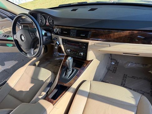 Used 2011 BMW 328i xDrive Sedan image 20