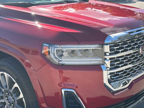 Used 2022 GMC Acadia Denali w/ Denali Ultimate Package image 35