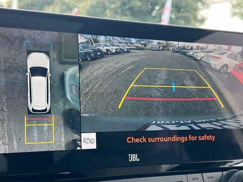 Used 2024 Toyota Grand Highlander AWD Hybrid image 19