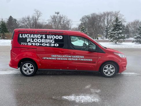 Used 2016 Ford Transit Connect XLT image 4