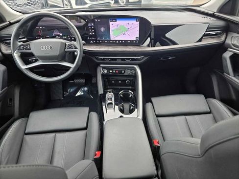 Certified 2025 Audi Q5 Premium Plus w/ Premium Plus AWD/4WD image 18