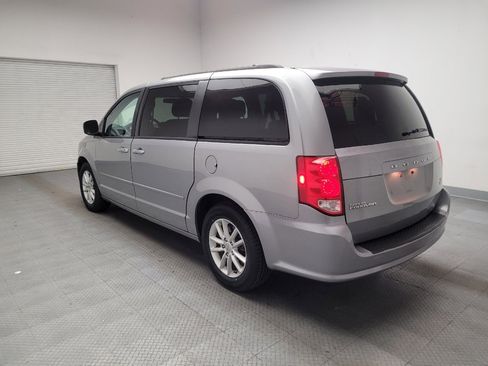 Used 2014 Dodge Grand Caravan SXT image 5