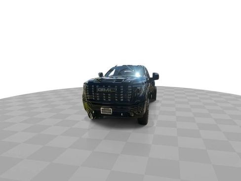 New 2026 GMC Sierra 3500 Denali Ultimate AWD/4WD image 3