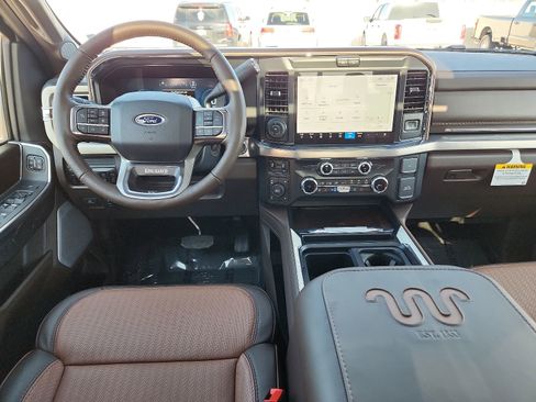 New 2025 Ford F250 King Ranch w/ Chrome Package AWD/4WD image 9