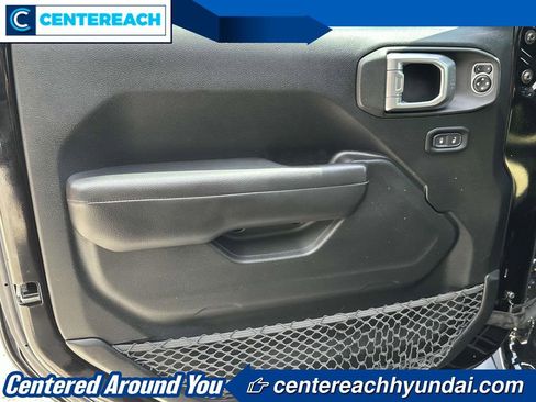 Used 2020 Jeep Wrangler Unlimited Sport S AWD/4WD image 15