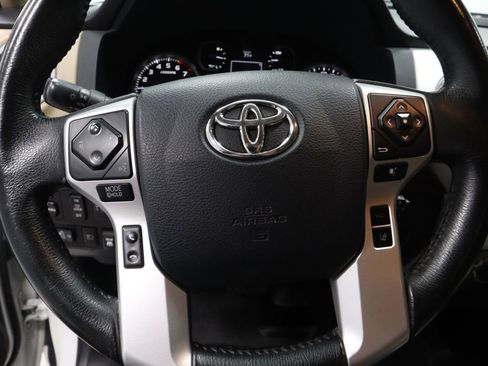Used 2020 Toyota Tundra Limited w/ Limited Premium Package AWD/4WD image 33