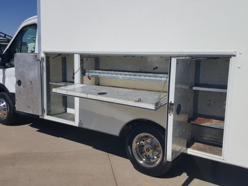 Used 2019 Ford Transit 350 138 DRW w/ Exterior Upgrade Package image 11