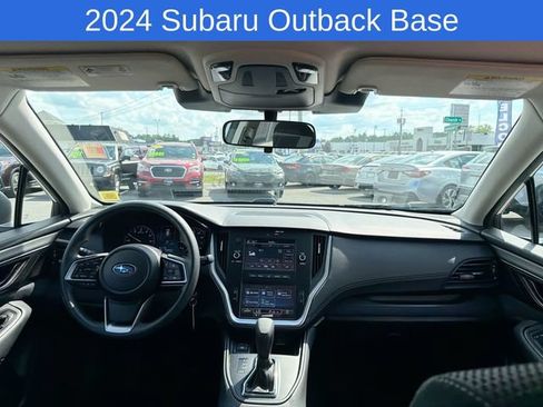 Used 2024 Subaru Outback AWD/4WD image 20
