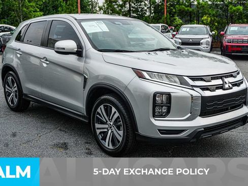 Used 2024 Mitsubishi Outlander Sport SE AWD/4WD image 3