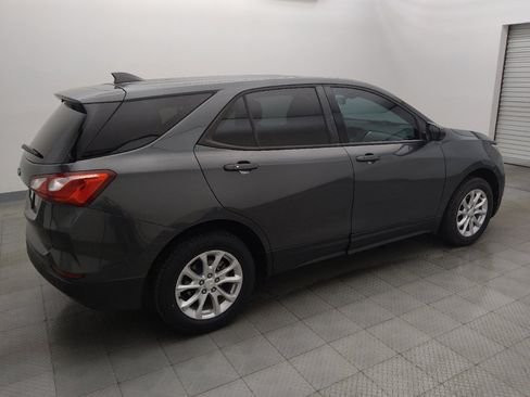 Used 2019 Chevrolet Equinox LS w/ LS Convenience Package FWD image 10