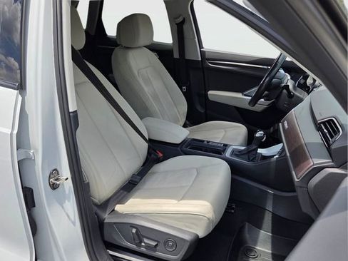 Used 2023 Audi Q3 2.0T Premium AWD/4WD image 19