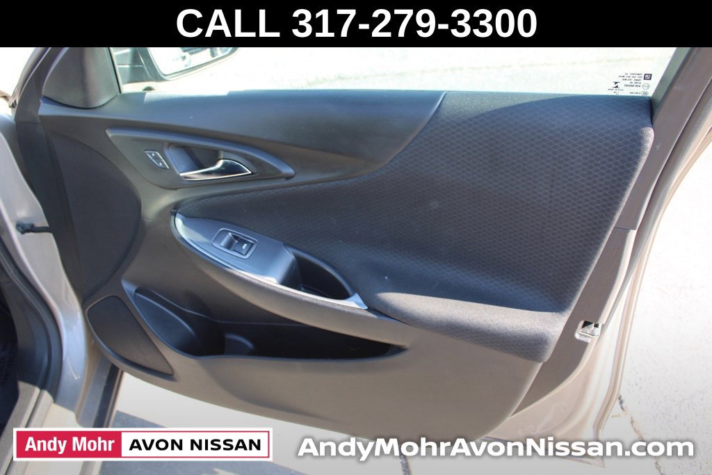 Used 2025 Chevrolet Malibu LT FWD image 20