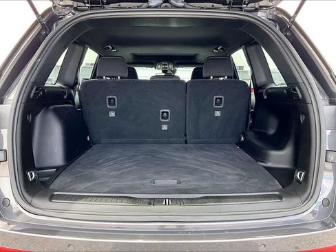 Used 2024 Jeep Grand Cherokee Laredo X w/ Trailer Tow Package AWD/4WD image 29