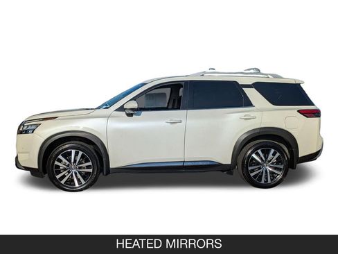 Used 2023 Nissan Pathfinder Platinum w/ Cargo Package AWD/4WD image 5