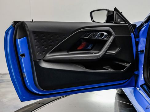 Used 2026 BMW M2 w/ Lighting Package image 86