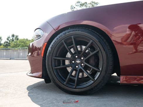 Used 2019 Dodge Charger Scat Pack w/ Daytona Edition Group RWD image 9