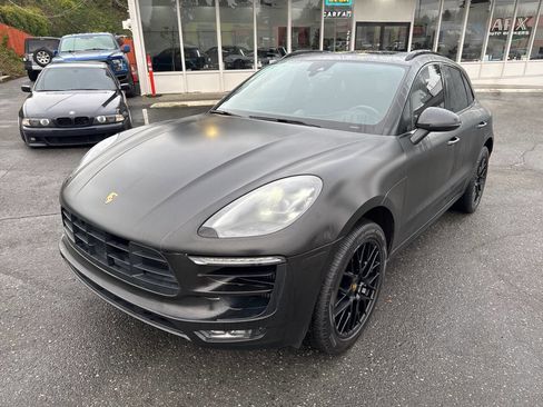 Used 2017 Porsche Macan GTS image 1