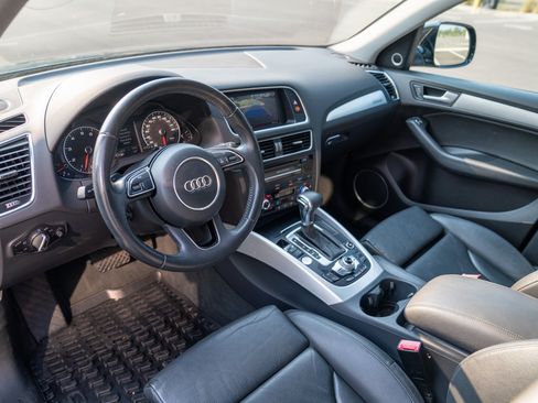 Used 2013 Audi Q5 3.0T Premium Plus w/ Audi MMI Navigation Plus Pkg AWD/4WD image 4