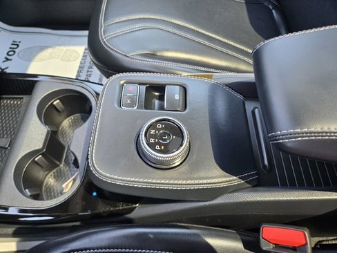 Certified 2024 Ford Mustang Mach-E Premium AWD/4WD image 14