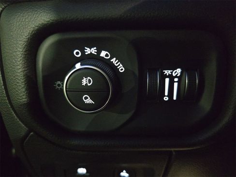 New 2026 RAM 1500 Rebel image 26