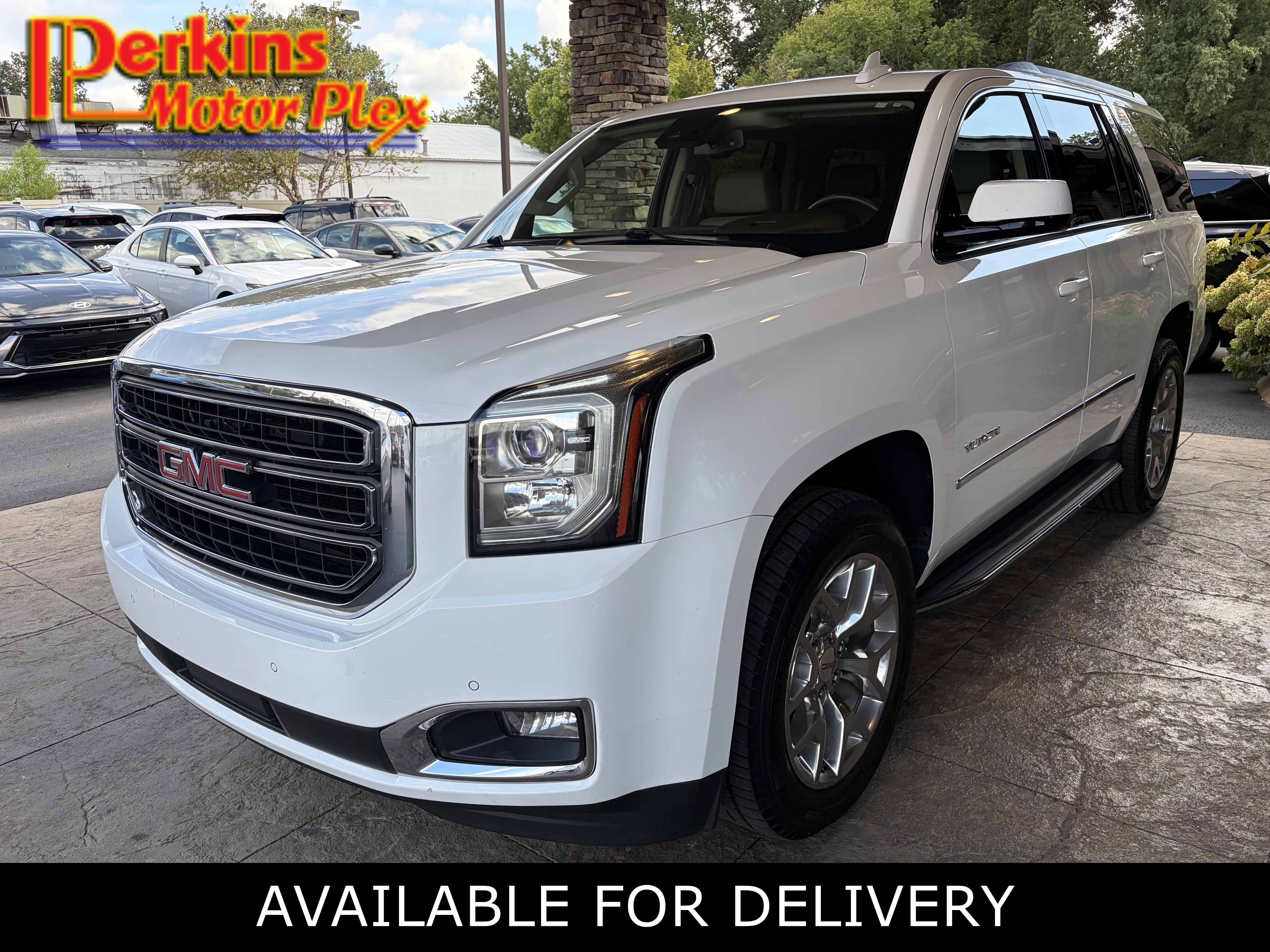 Used 2016 GMC Yukon SLT w/ Open Road Package AWD/4WD image 1