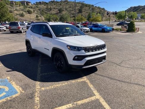 New 2026 Jeep Compass Latitude AWD/4WD image 5