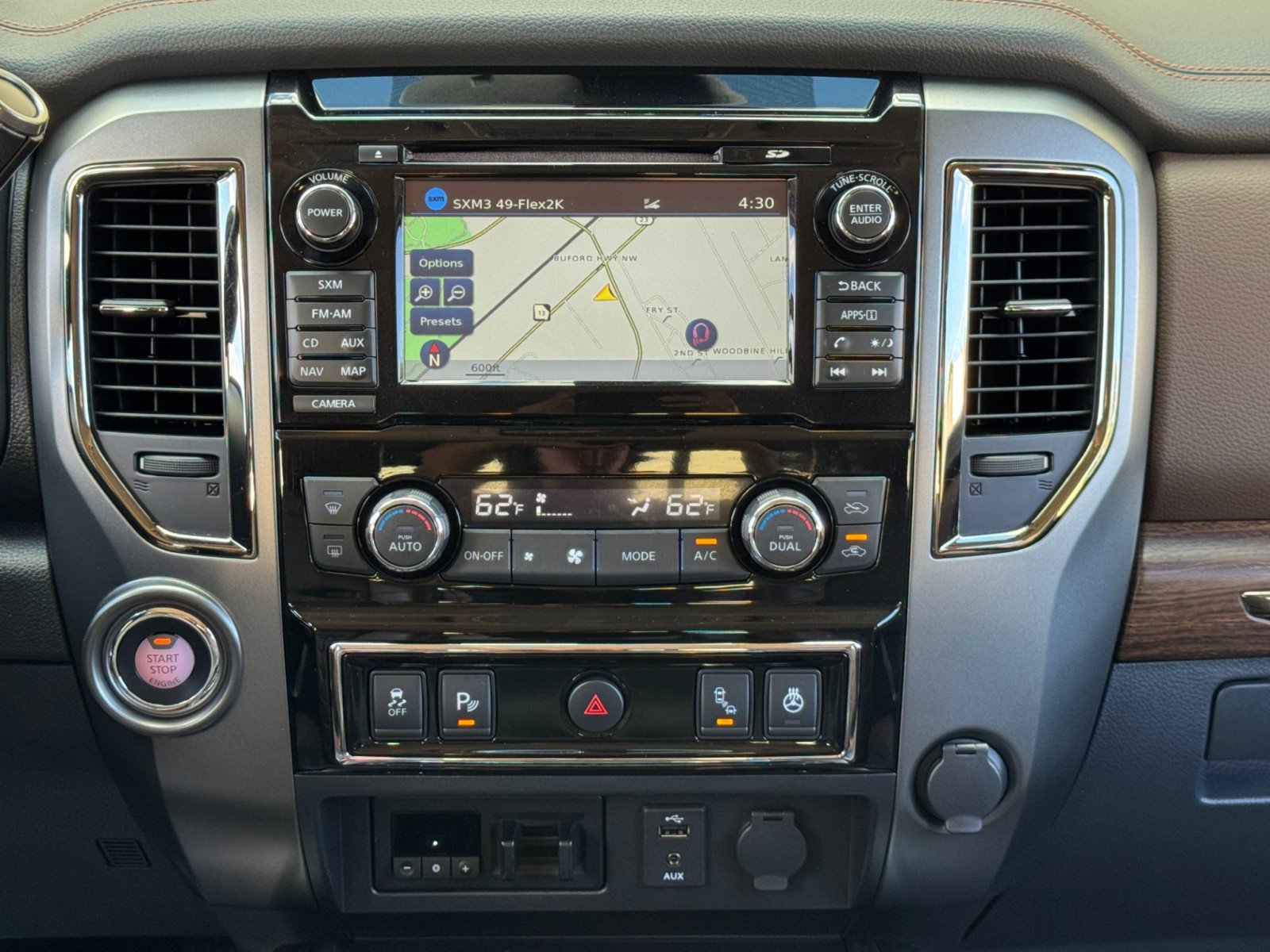 Used 2016 Nissan Titan Platinum Reserve RWD image 24