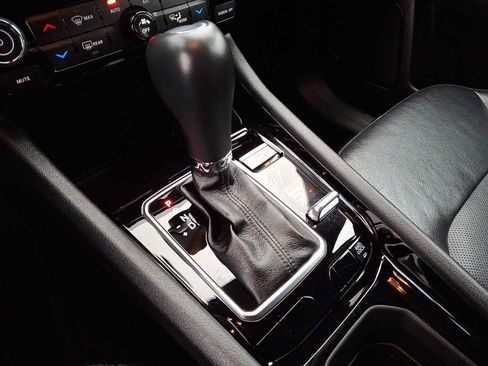 Used 2022 Jeep Compass Limited image 16