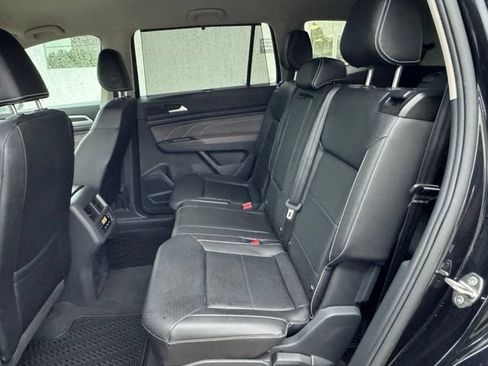 Used 2023 Volkswagen Atlas SE AWD/4WD image 12