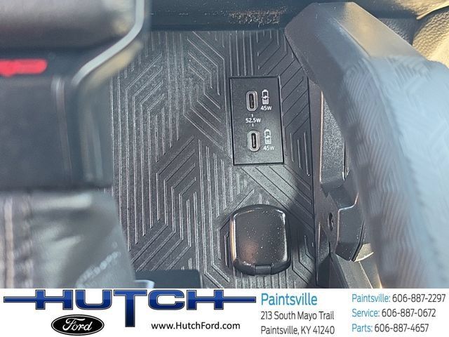 Used 2024 Toyota Tacoma TRD Off-Road AWD/4WD image 22