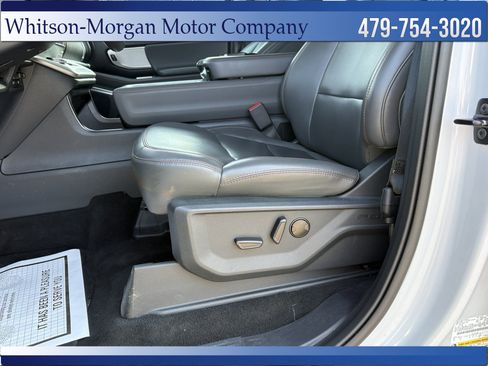 Used 2025 Ford Expedition Max Active AWD/4WD image 13