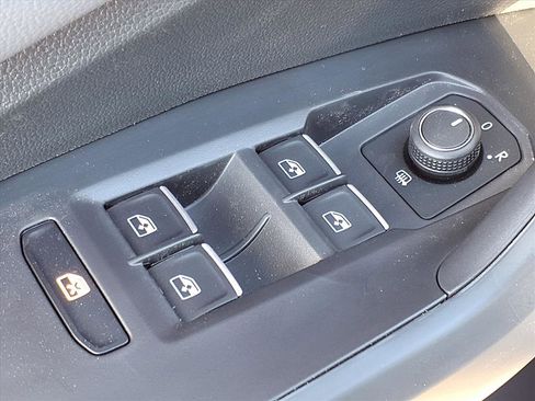 New 2026 Volkswagen Jetta SEL image 8