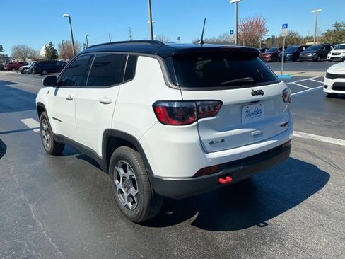 Used 2022 Jeep Compass Trailhawk image 5