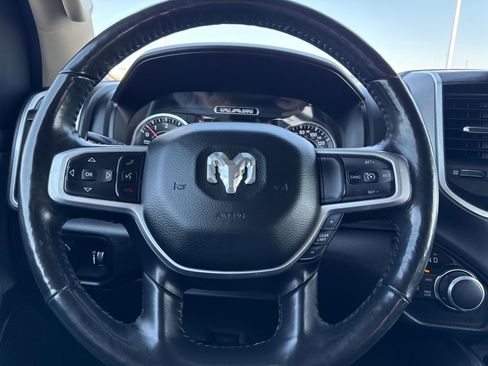 Used 2020 RAM 1500 Big Horn AWD/4WD image 19