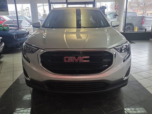 Used 2018 GMC Terrain SLE image 3