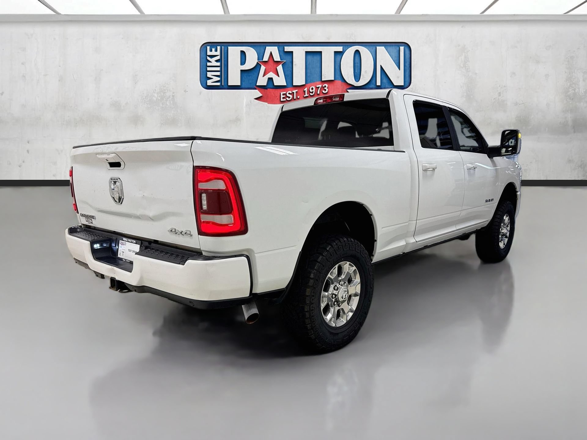 Used 2023 RAM 2500 Laramie AWD/4WD image 7