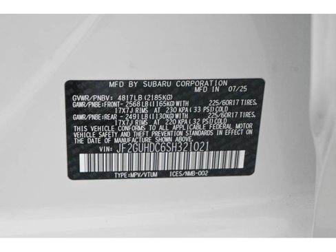 Used 2025 Subaru Crosstrek 2.5i Premium AWD/4WD image 43