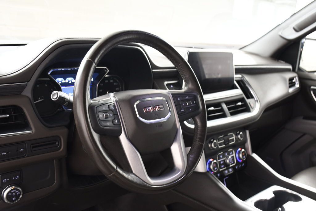 Used 2021 GMC Yukon SLT w/ SLT Premium Package AWD/4WD image 13