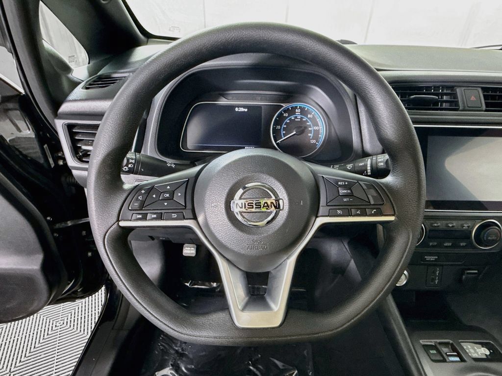 Used 2022 Nissan Leaf S FWD image 19