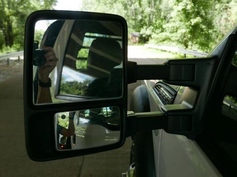 Used 2011 Ford F550 2WD Regular Cab Super Duty w/ Payload Upgrade Pkg image 13