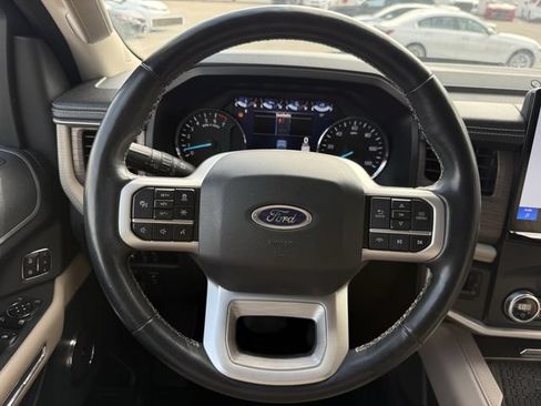 Used 2024 Ford Expedition Max Limited RWD image 14
