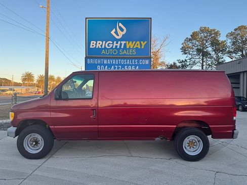 Used 1999 Ford E-250 and Econoline 250 Econoline image 2