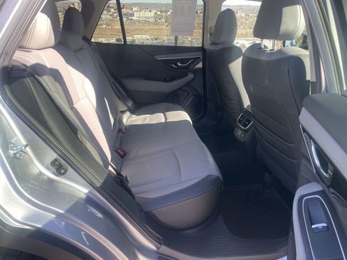 Used 2025 Subaru Outback Limited w/ Popular Package #2 image 16