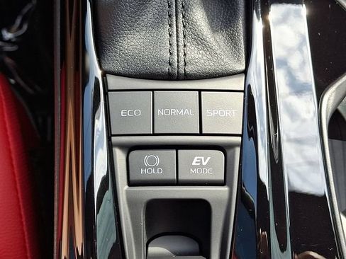 Used 2026 Toyota Camry XSE AWD/4WD image 24