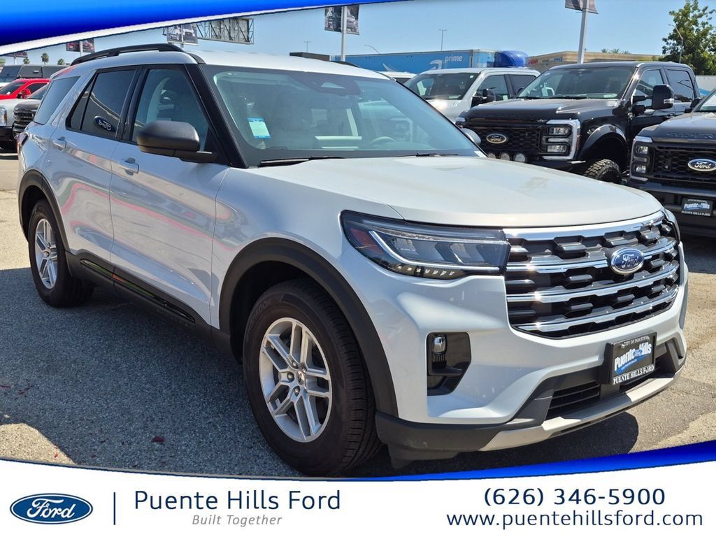 New 2026 Ford Explorer Active w/ Active Comfort Package RWD 360° Tour
