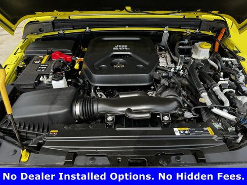 Used 2023 Jeep Wrangler Unlimited Sahara AWD/4WD image 30
